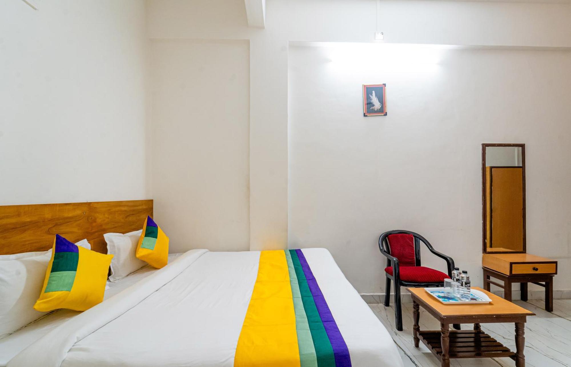 Itsy Hotels Mansi Nashik Zewnętrze zdjęcie