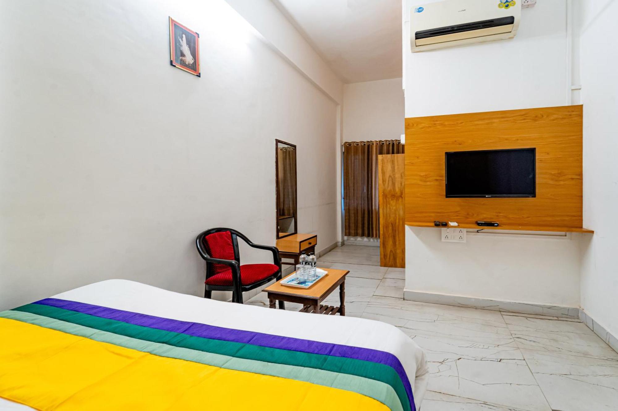 Itsy Hotels Mansi Nashik Zewnętrze zdjęcie