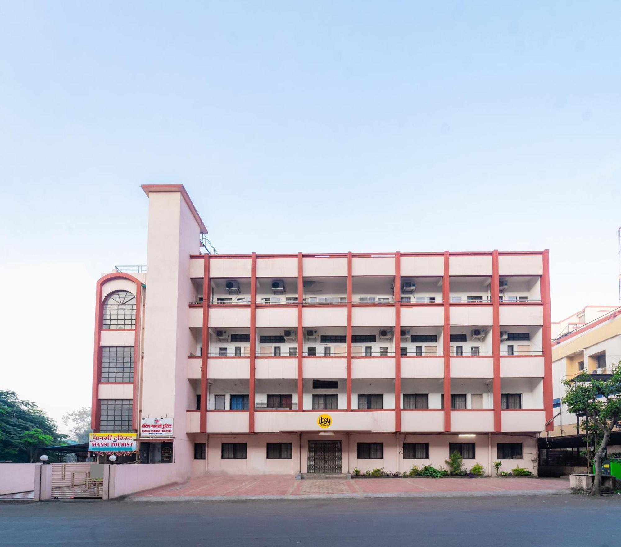 Itsy Hotels Mansi Nashik Zewnętrze zdjęcie
